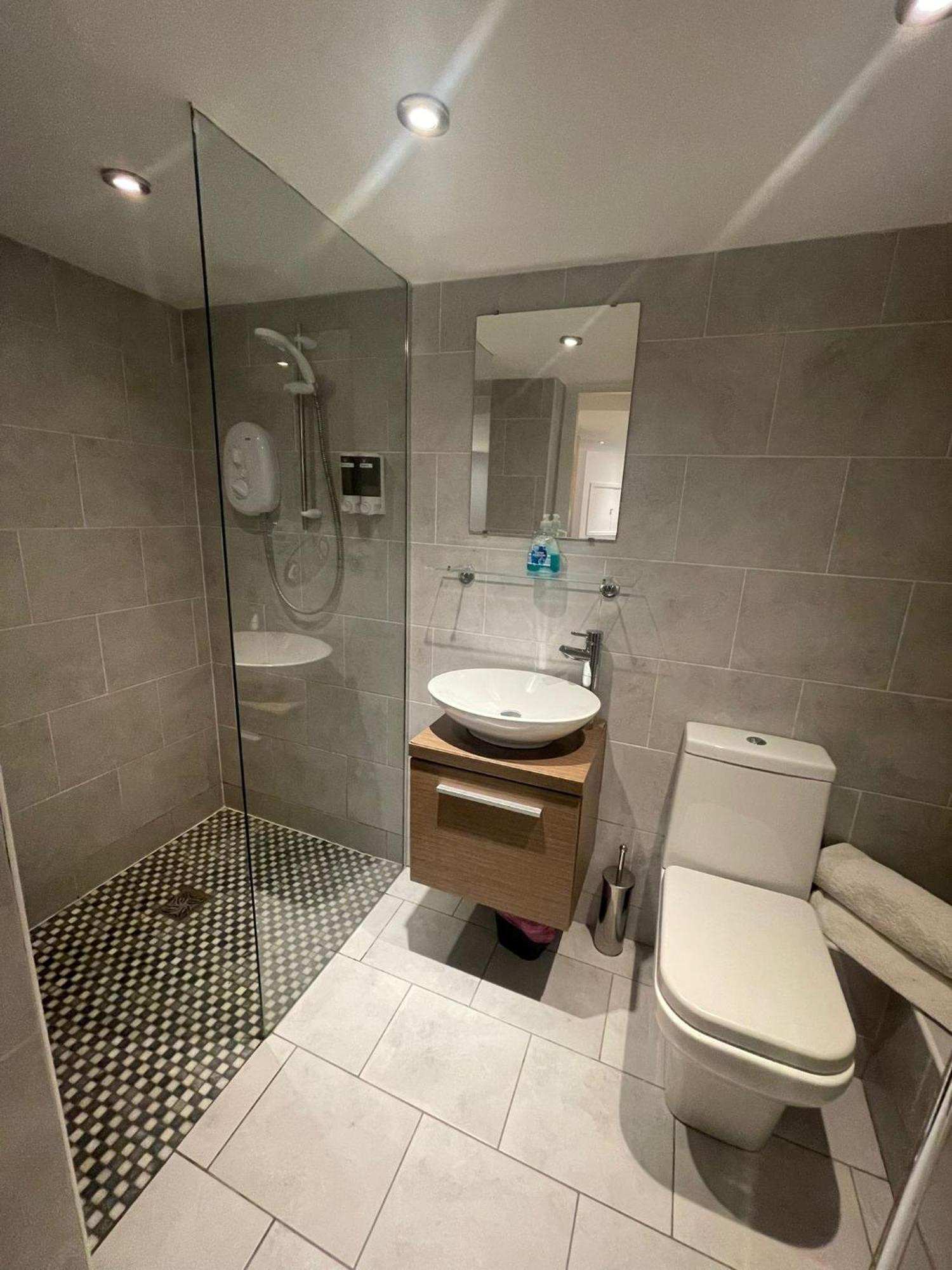 Spacious Central 2Bed Apartment Wilmslow Exterior foto