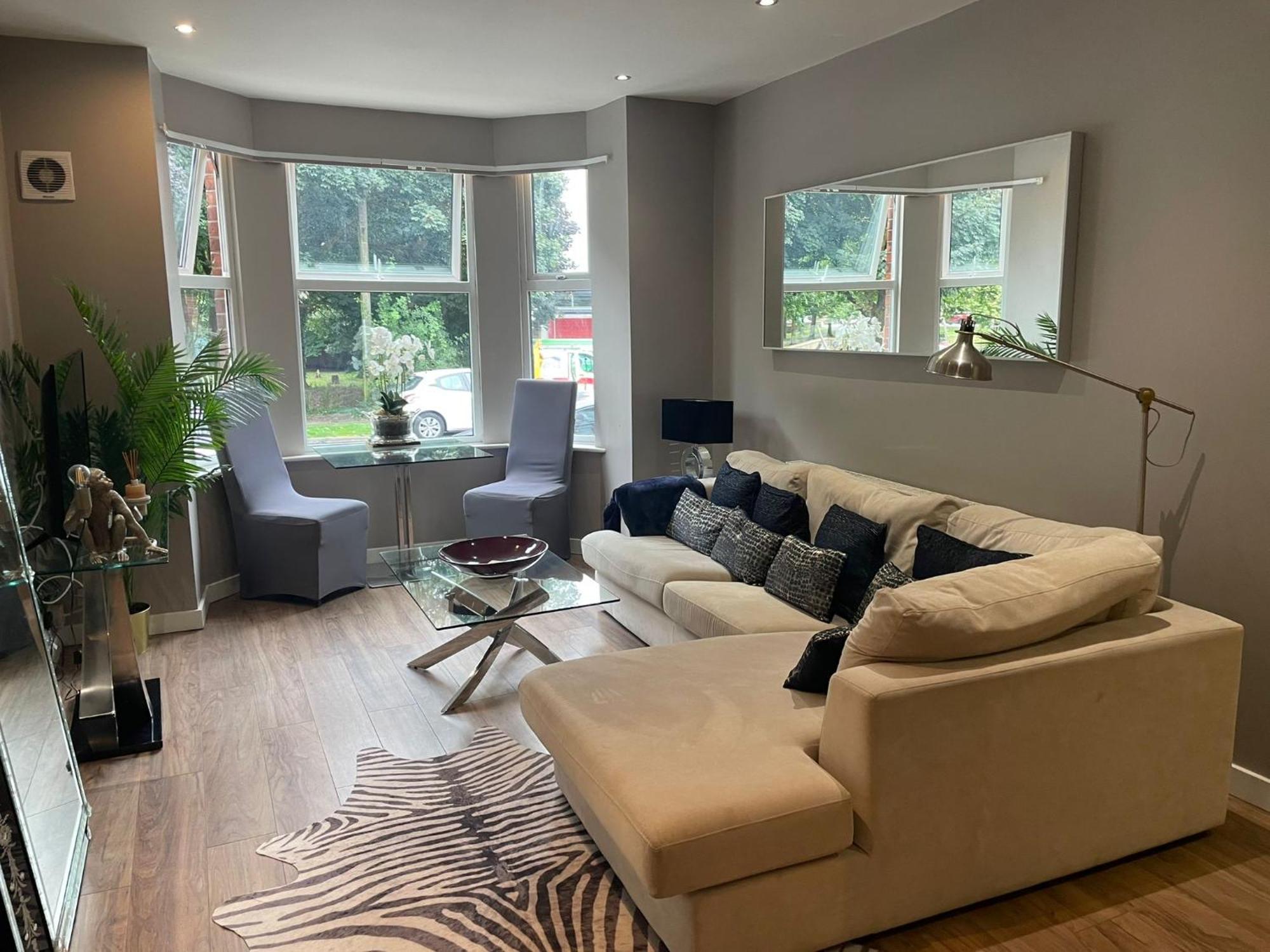 Spacious Central 2Bed Apartment Wilmslow Exterior foto